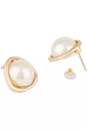 latest fashion stylish gold plated lightweight pearl drop chunky stud earrings for women/girls 