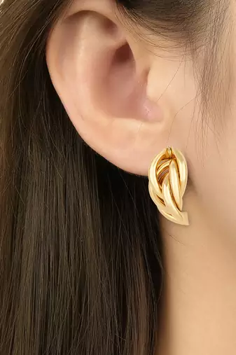 latest fashion trendy stylish gold plated geometric twisted chunky dangle earrings 