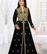 Black color luxurious Handmade Moroccan Kaftan with hijjab
