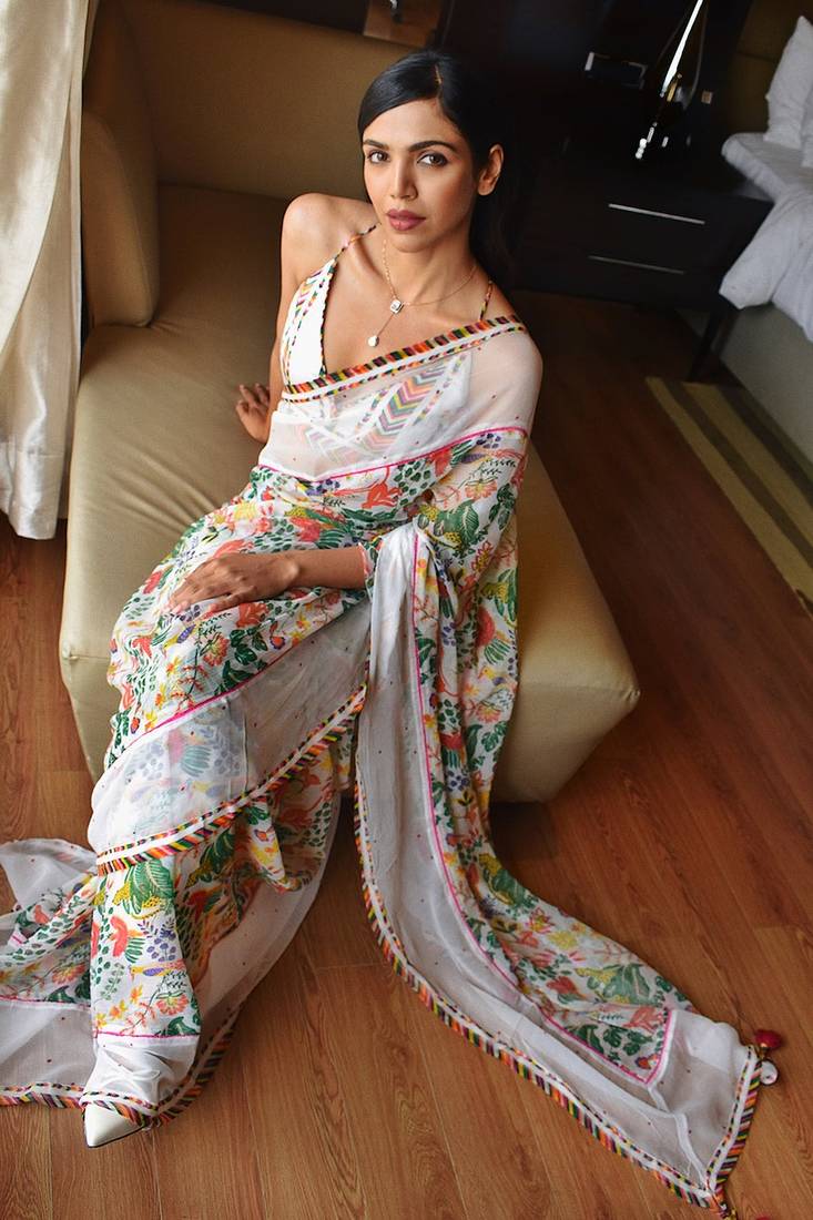 Multi Colour Printed Saree With Blouse 
