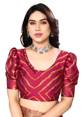 Cherry  Printed Chevron Chiffon Saree With Blouse Piece 2