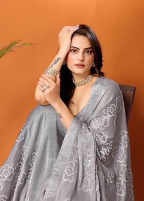 Grey Self Design Chiffon Saree With Blouse Piece 1