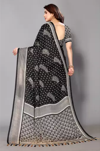 Black  Printed Moss Chiffon Saree With Blouse Piece