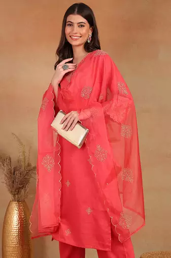 women silk blend embroidered ethnic kurta palazzo with dupatta