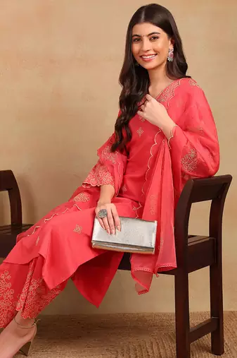 women silk blend embroidered ethnic kurta palazzo with dupatta