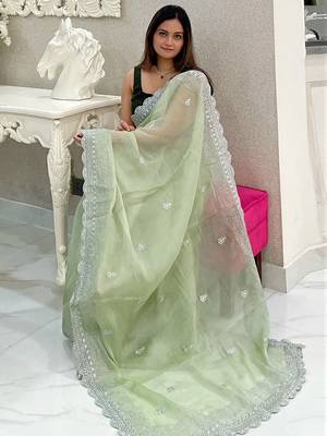 Mahendi Colour Pure Soft Burberry Zimmy Choo Silk Blend Sarees With Unstitched Blouse  5