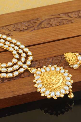 Designer gold plated pearl temple necklace set