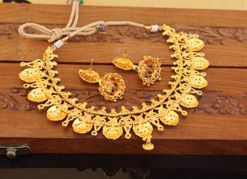 Designer gold plated kempu temple necklace set 4
