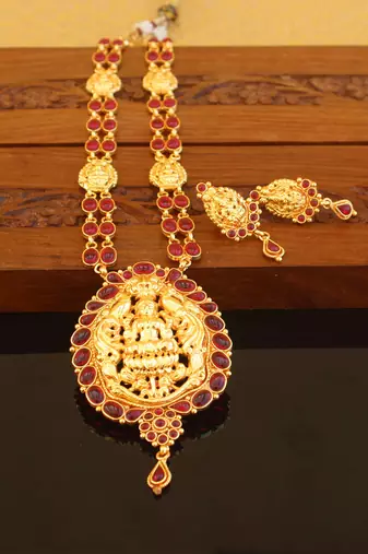Designer gold plated temple necklace set