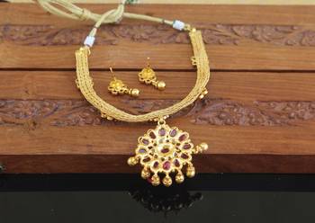 Designer gold plated kempu necklace set 3