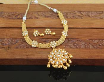 Designer gold plated pearl necklace set 1