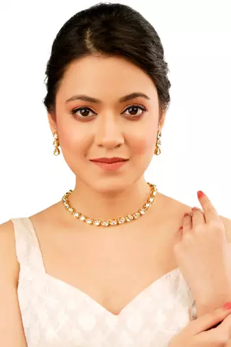 Gold plated tear drop kundan necklace set