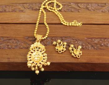 Designer gold plated temple necklace set 3