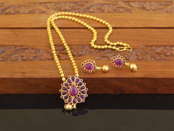 Designer gold plated kempu necklace set 1