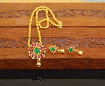 Designer gold plated kempu necklace set 2