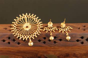 Designer gold plated kempu pendant set 3