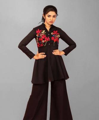 Black silk chanderi embroidered peplum set 1
