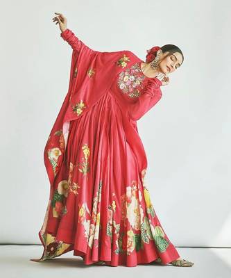 Red silk chanderi cotton anarkali set 2