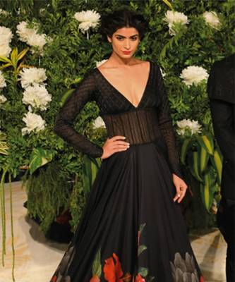 Black chanderi silk & net anarkali gown 5
