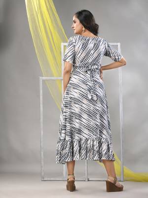 White and black rayon shibori printed ethnic dress 3
