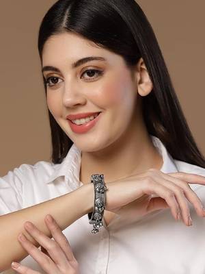 Sasha oxidised silver bracelet pair with ghungroo embellishment- set of 2 bracelets 2