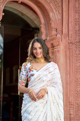 White Sequins Embroidered Georgette Saree With Heavy Embroidery Work Blouse 2
