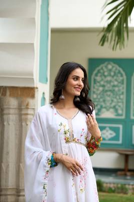 White Digital Printed Georgette Fabric Anarkali Kurta Pant and Dupatta Set 4