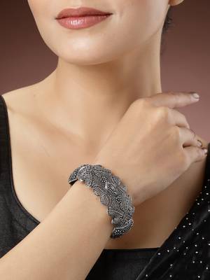 Women silver-toned german silver oxidised kada bangle 1