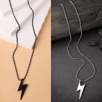 Men set of 2 black & silver flash pendent with chain 1