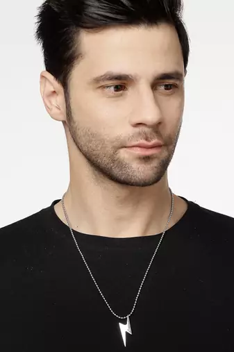 Men set of 2 black & silver flash pendent with chain