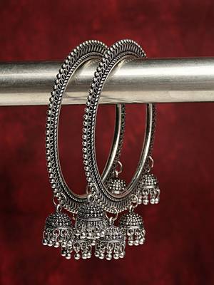 Women set of 2 silver-toned german silver oxidised bangle 3