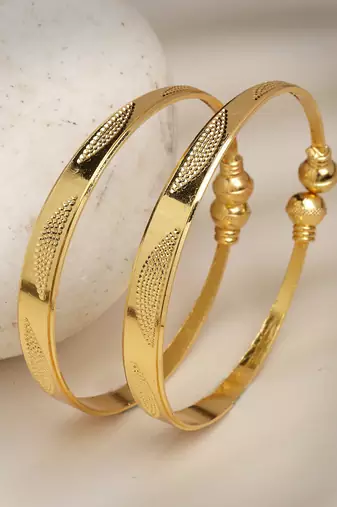 Women set of 2 gold-plated handcrafted adjustable bangles