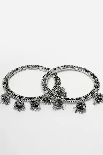 Women set of 2 silver-toned german silver oxidised bangle
