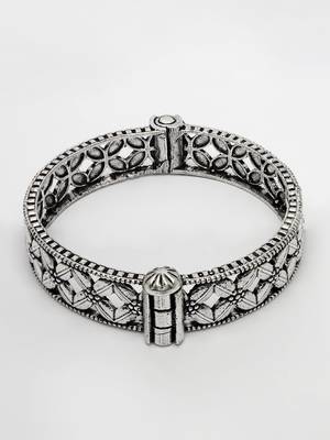 Women silver-toned german silver oxidised kada bangle 5