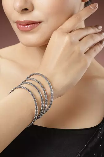 Women set of 4 silver-toned german silver oxidised bangles