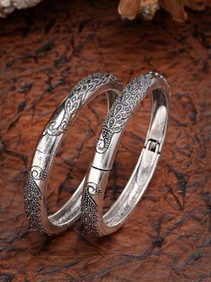 Women set of 2 silver-toned german silver peacock design oxidised kada bangle 2