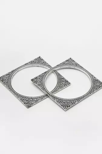 Women set of 2 silver-toned oxidized square shaped bangles