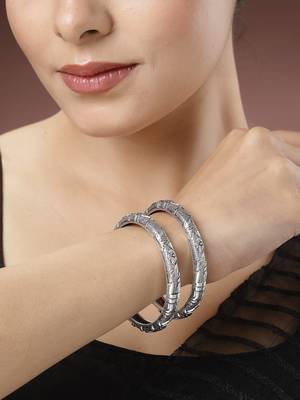 Women set of 2 silver-toned german silver floral oxidised kada bangle 3