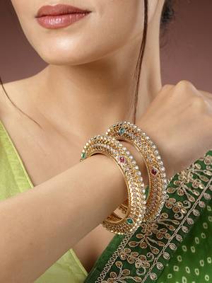 women’s set of 2 gold plated kundan bangles 1