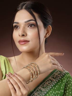 Women set of 4 gold-plated beads handcrafted traditional bangles 2