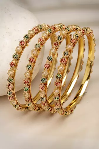 Women set of 4 gold-plated beads handcrafted traditional bangles