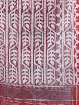 Brown muslin duel-tone saree with jamdani designs 4