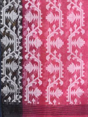 Fuchsia muslin saree with jamdani designs 4