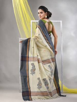 Ecru cotton handspun soft saree with leaf motifs 3