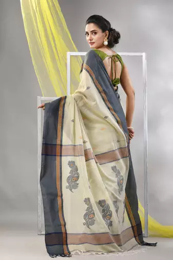 Ecru cotton handspun soft saree with leaf motifs