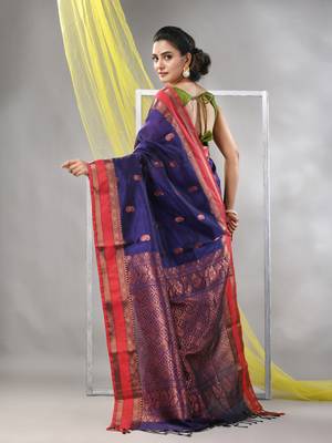 Purple silk matka soft saree with paisley motifs 3