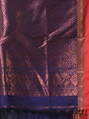 Purple silk matka soft saree with paisley motifs 4
