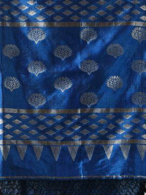 Sapphire blue silk matka soft saree with stripes pattern 4
