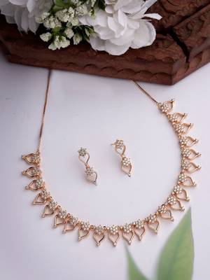 Women gold-plated american diamond-studded handcrafted jewellery set 3