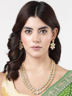 Women's rhodium-plated kundan-studded necklace and earrings 1